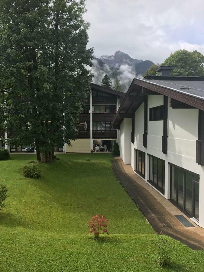 Grubhof Castle Flat For Families Apartment Sankt Martin bei Lofer Bagian luar foto
