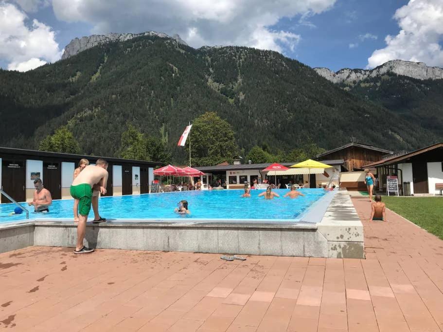 Grubhof Castle Flat For Families Apartment Sankt Martin bei Lofer Bagian luar foto